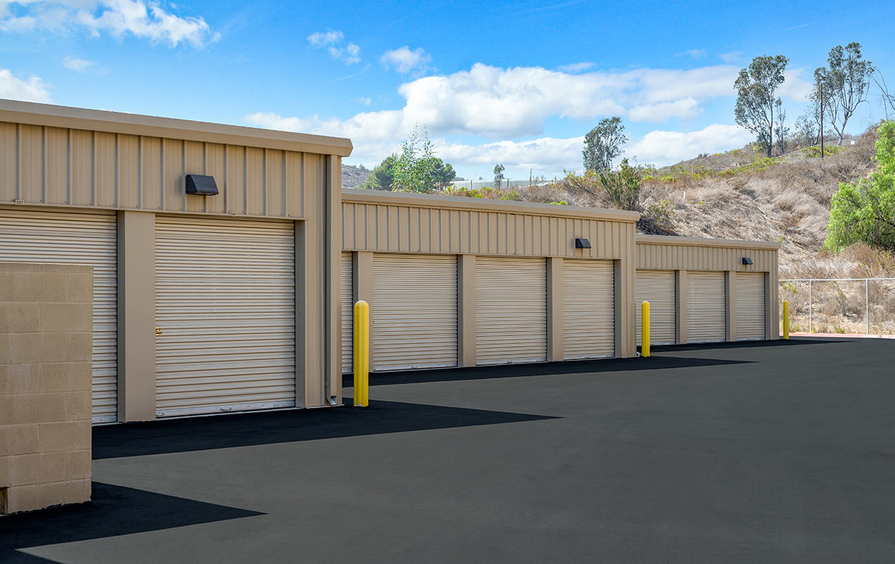 Self-Storage Units at 9180 Jamacha Rd in Spring Valley, CA @CubeSmart